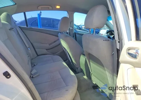 2011 Nissan Altima Base z USA, uszkodzony, nr VIN 1N4AL2AP8BN414271